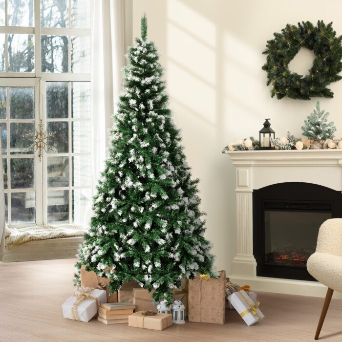 Tinseltown Christmas Tree 2.1M 7FT Snowy Green 1000 tips - Image 10